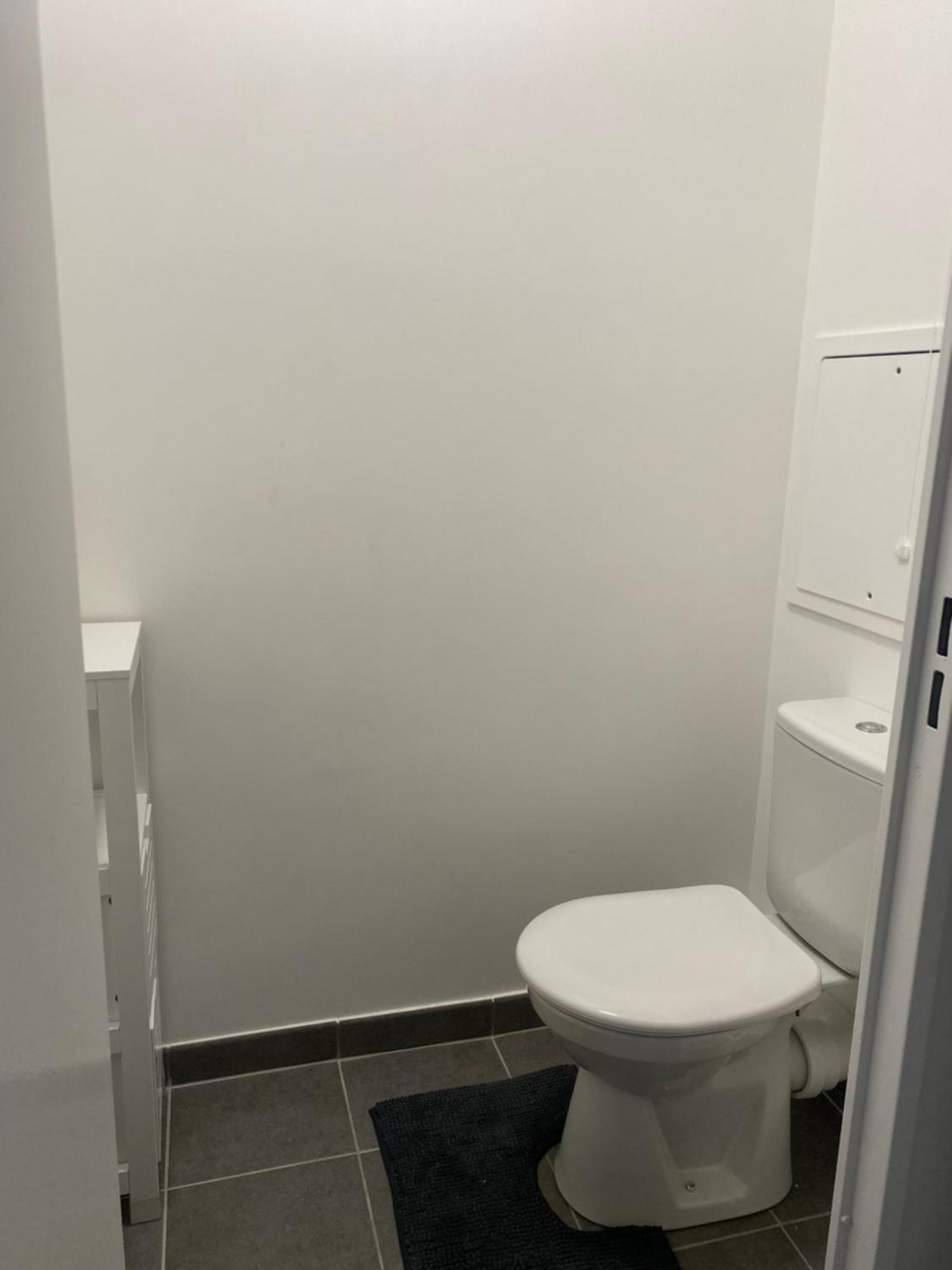 Appartement Cozy - Quartier Residentiel Melun Luaran gambar